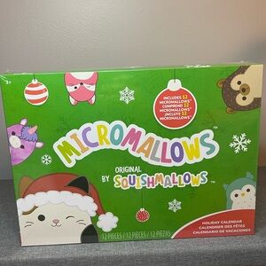Micromallows 2.5 inch squishmallows. 12 pieces holiday calender